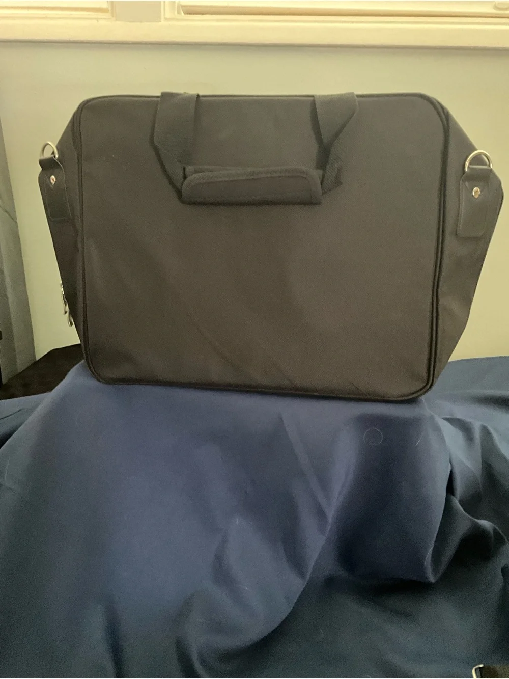 Black Men's Messenger/computer Shoulder Bag - Durable Everyday Carry